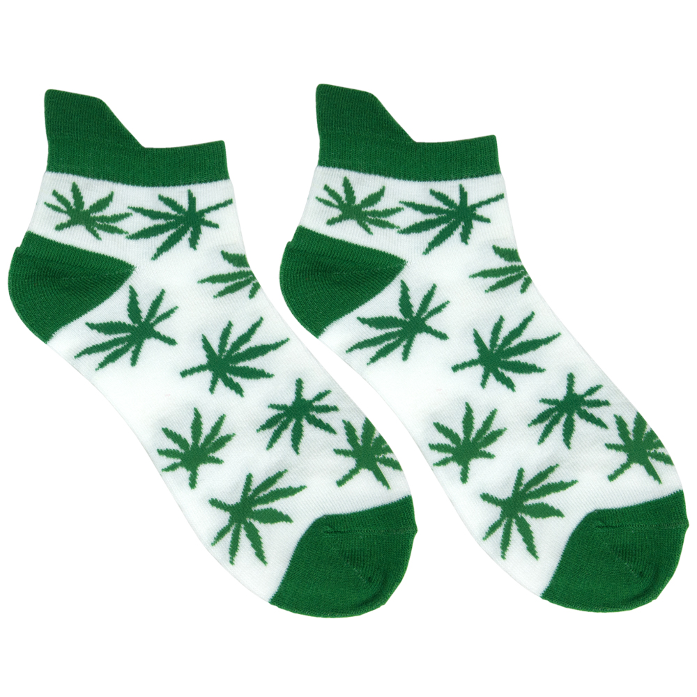 Groovin Green Hemp Leaf Ankle Socks