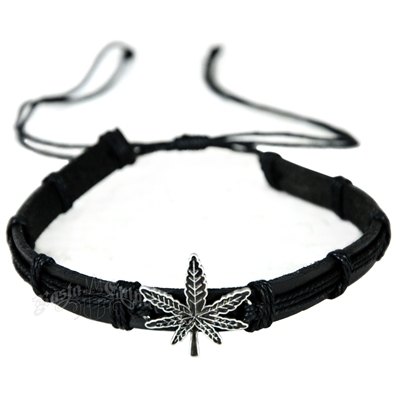 Black Leaf Leather Choker