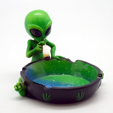 Smoking Alien Novelty Ashtray